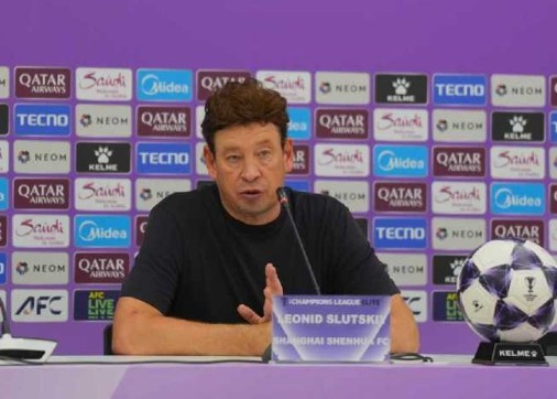 Slutsky: El equipo local en Johor tenía una fuerte sensación de presión y no hicimos un buen trabajo defendiendo a los jugadores centrales.