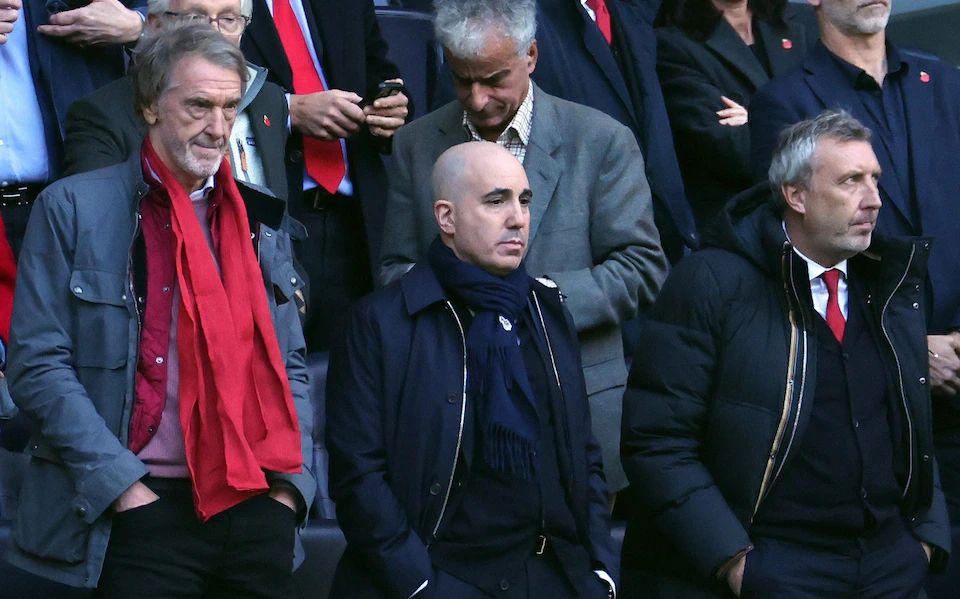 Telegraph: Manchester United fortalece la gestión de las redes sociales de los empleados y prohíbe la publicación privada de contenido detrás de escena