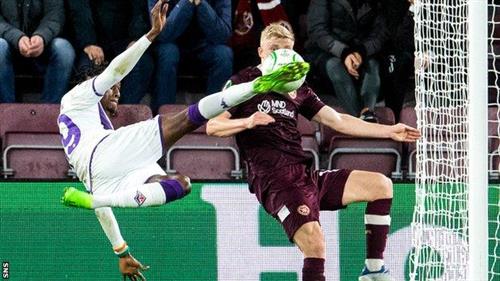 Hart FC contra Fiorentina