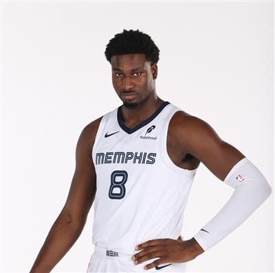 ¿Perdiste la cabeza? Jaren Jackson Jr. cometió 4 faltas en 13 minutos del tiempo, con un más-menos de -26