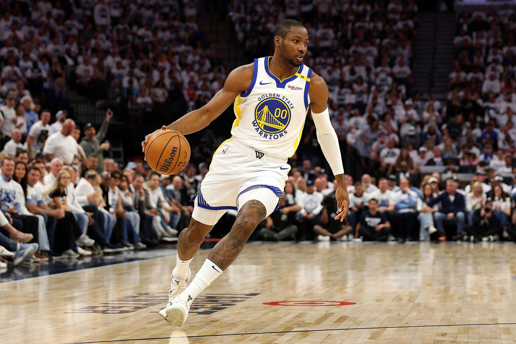 Los cinco titulares de los Warriors se combinaron para 45 puntos, estableciendo un nuevo récord para el tercer total más bajo de puntos en un solo juego para un titular esta temporada.