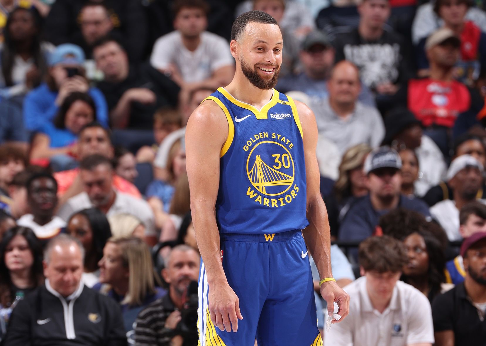 ¡Usa Nike antes del partido! Curry: ahora soy agente libre, lo que representa un nuevo comienzo