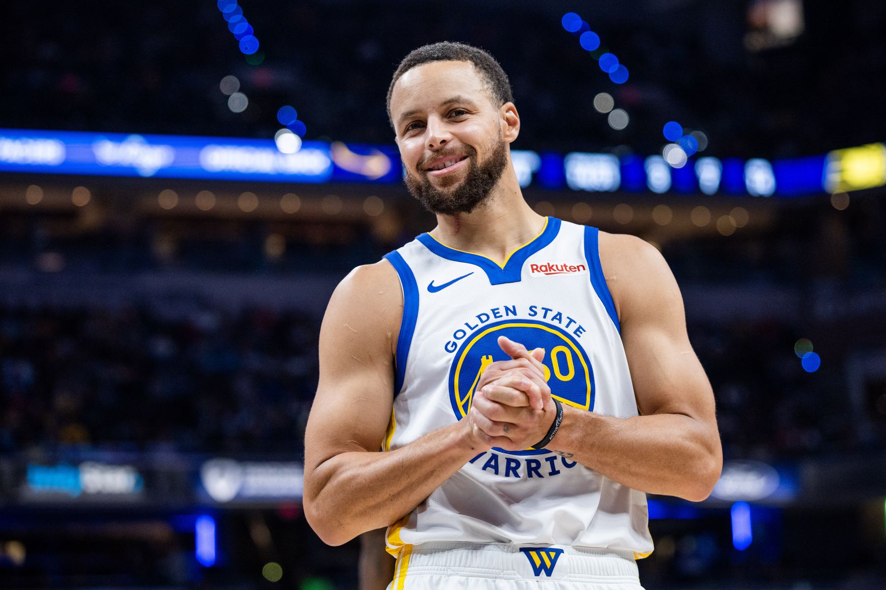 ¡Rompiendo a la cabeza! Curry anotó 45+ por 23ª vez y su tasa de tiro real superó el 80%.