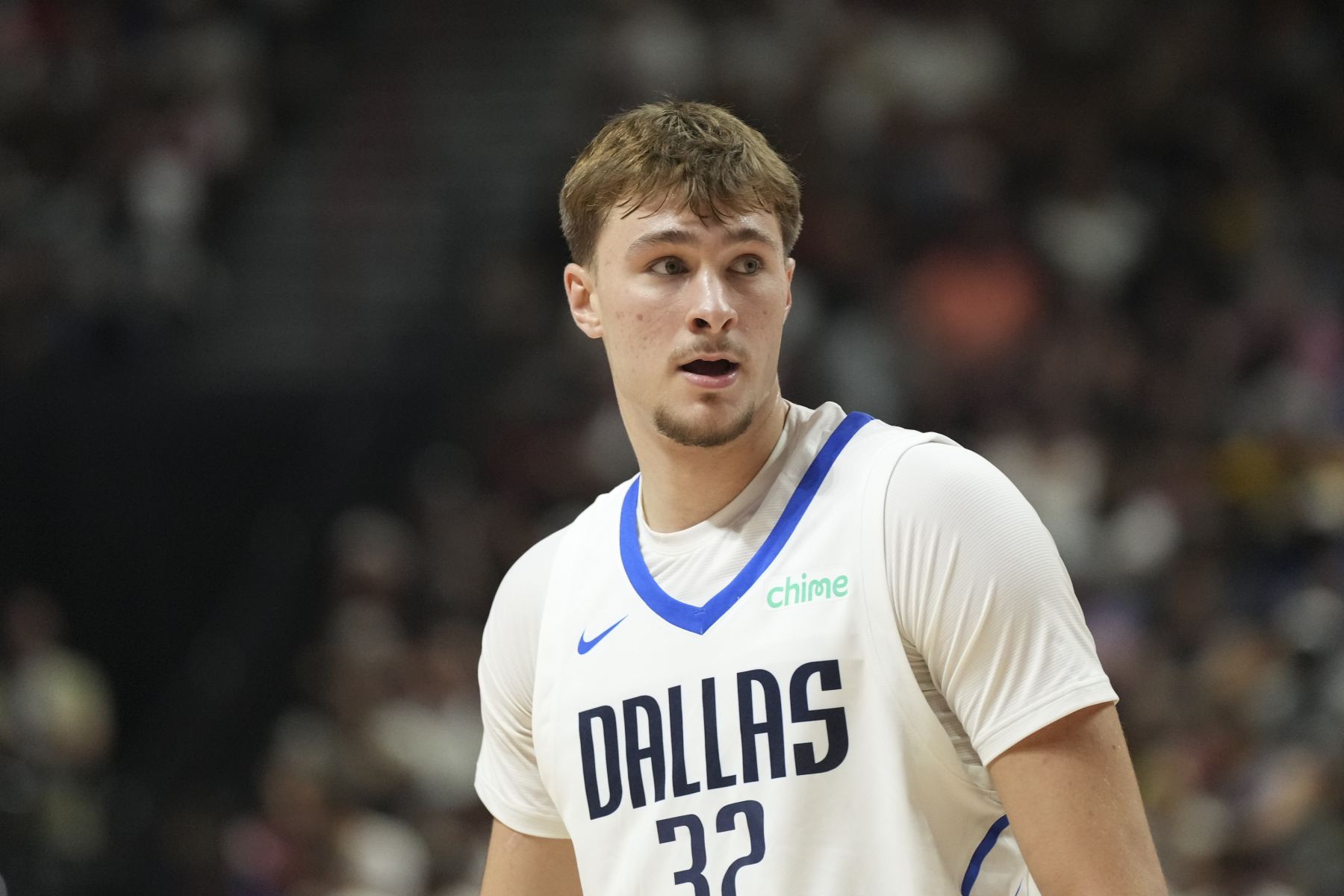 ¡Salvador impotente! Flagg anotó 16 puntos con 8 de 13 tiros, 5 rebotes y 1 intercepción.