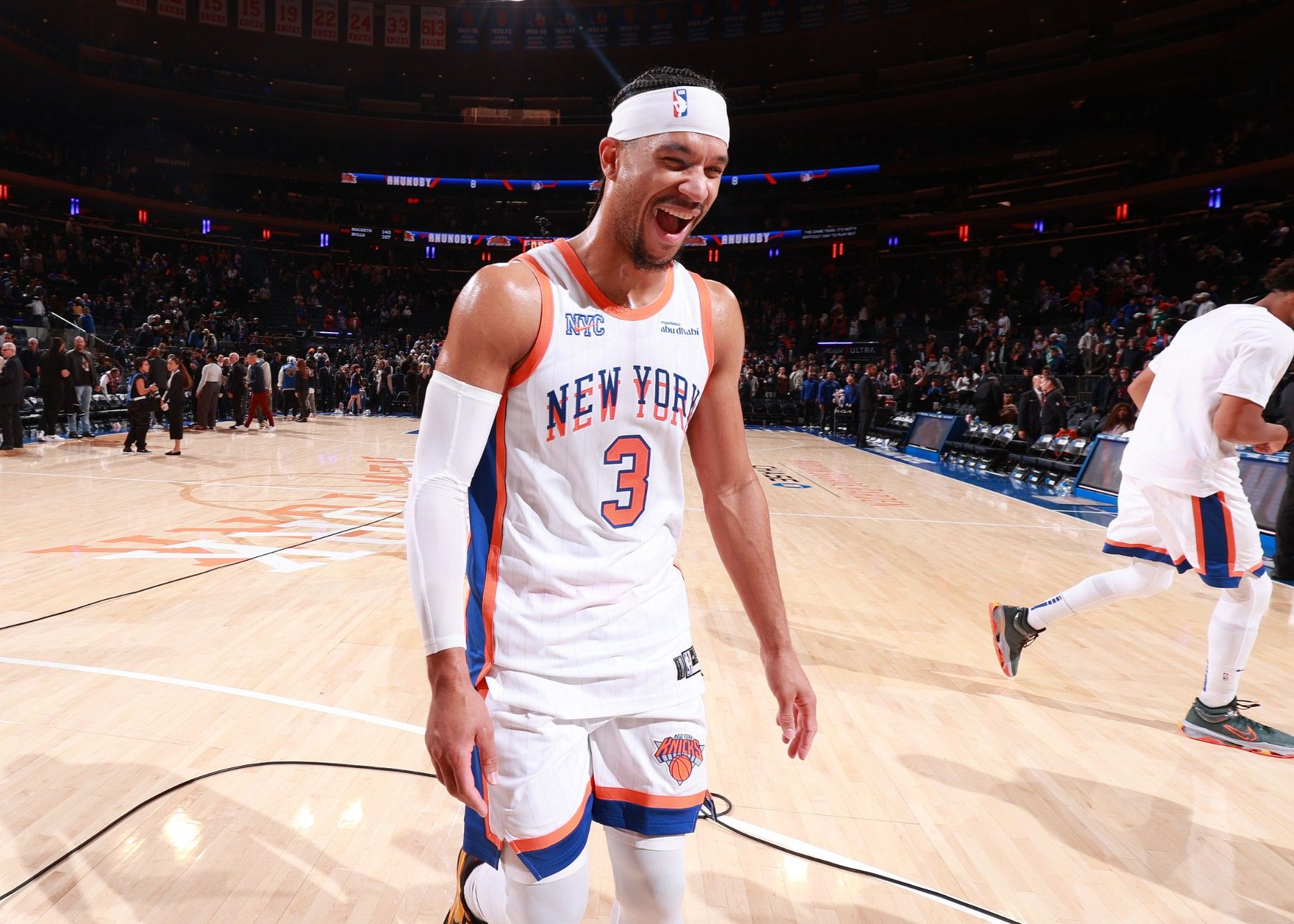 Hart anotó el decimosexto triple-doble de su carrera con los Knicks, ascendiendo al tercer lugar en la lista de triple-doble en la historia del equipo.