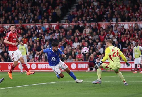 Bosque de Nottingham contra Sunderland