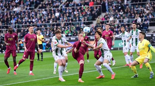 B. Mönchengladbach vs Augsburgo
