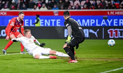 Heidenheim contra Maguncia 05