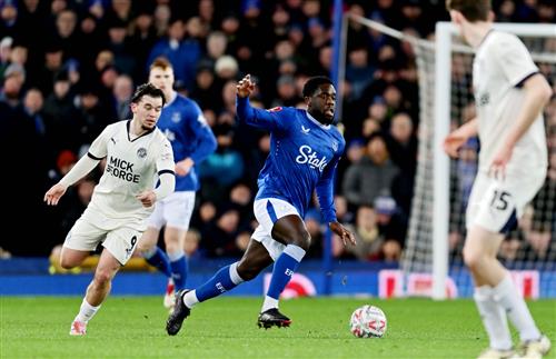 Everton-Peterborough United