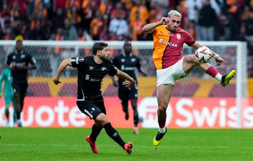 Galatasaray vs Elfsburgo