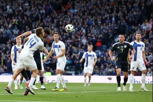 Escocia vs Finlandia
