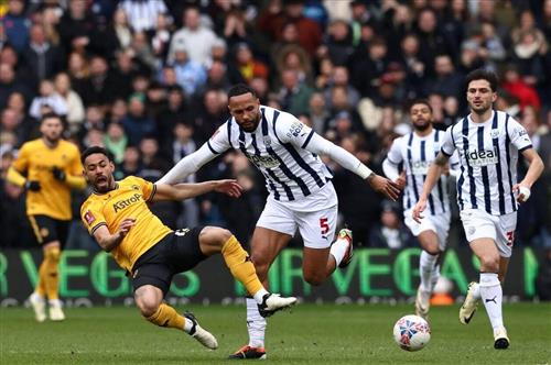 West Brom contra lobos